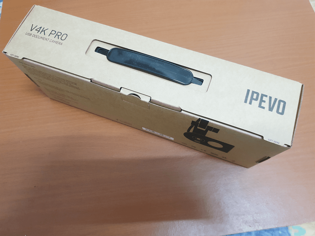 攻城濕不說的秘密 - IPEVO V4K PRO 外包裝