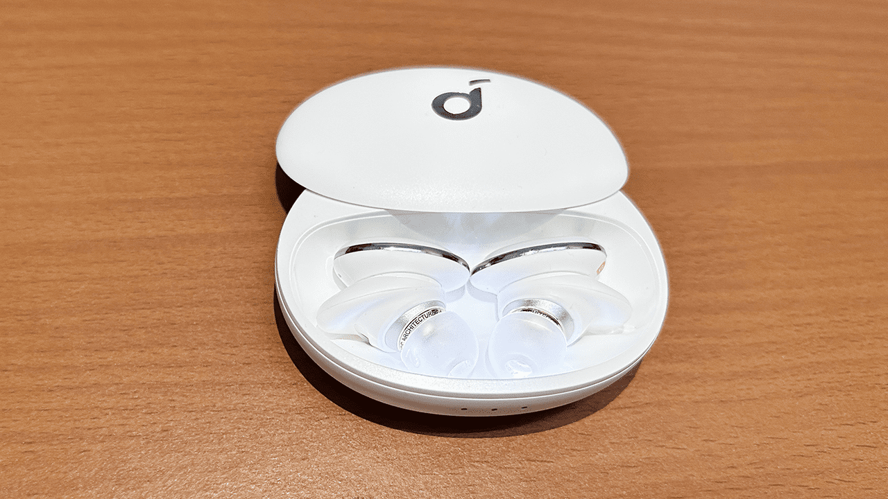 攻城濕不說的秘密 - Soundcore Liberty 3 Pro 充電盒耳機充電